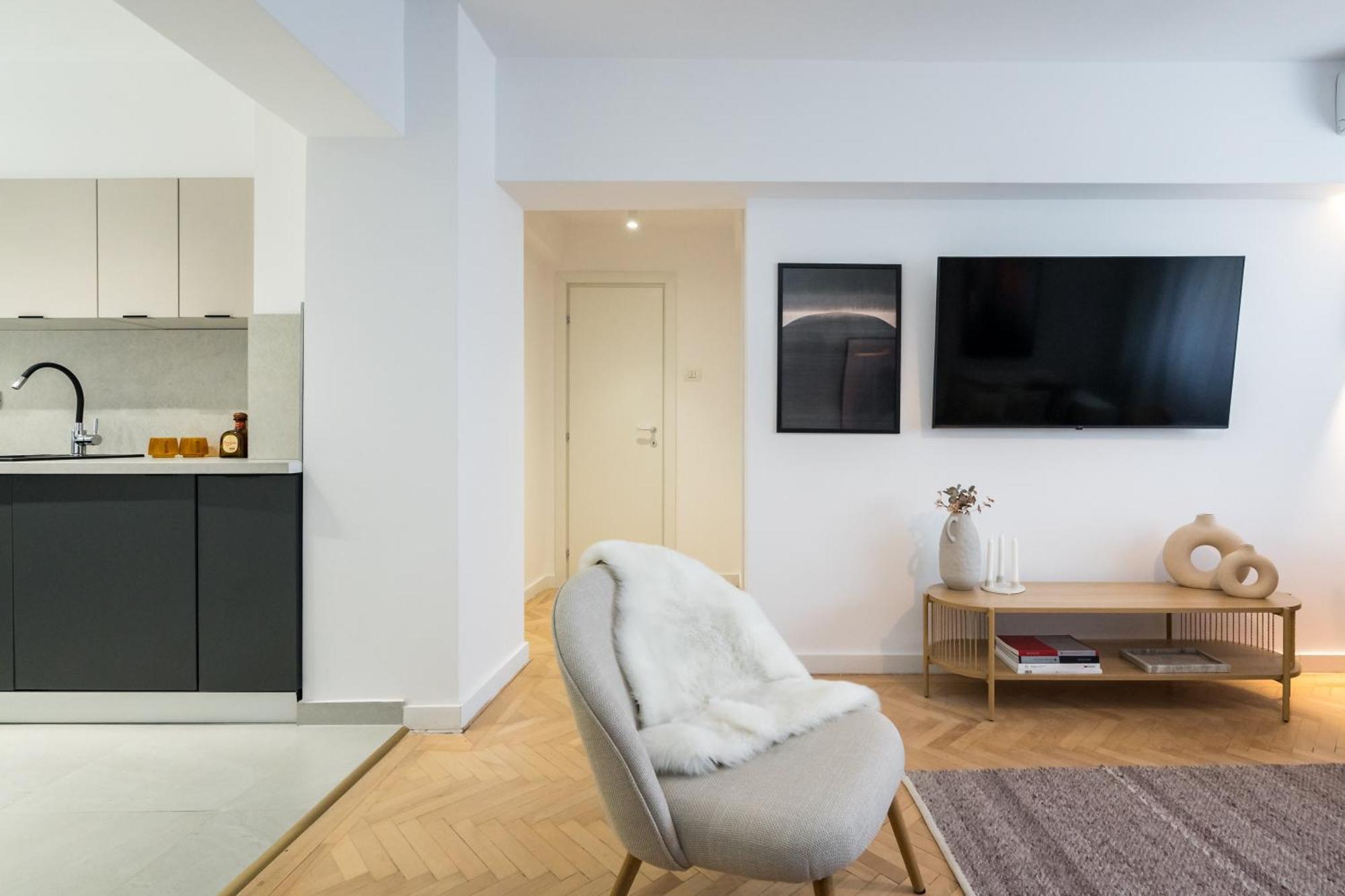 בוקרשט Majestic Downtown Apartment מראה חיצוני תמונה