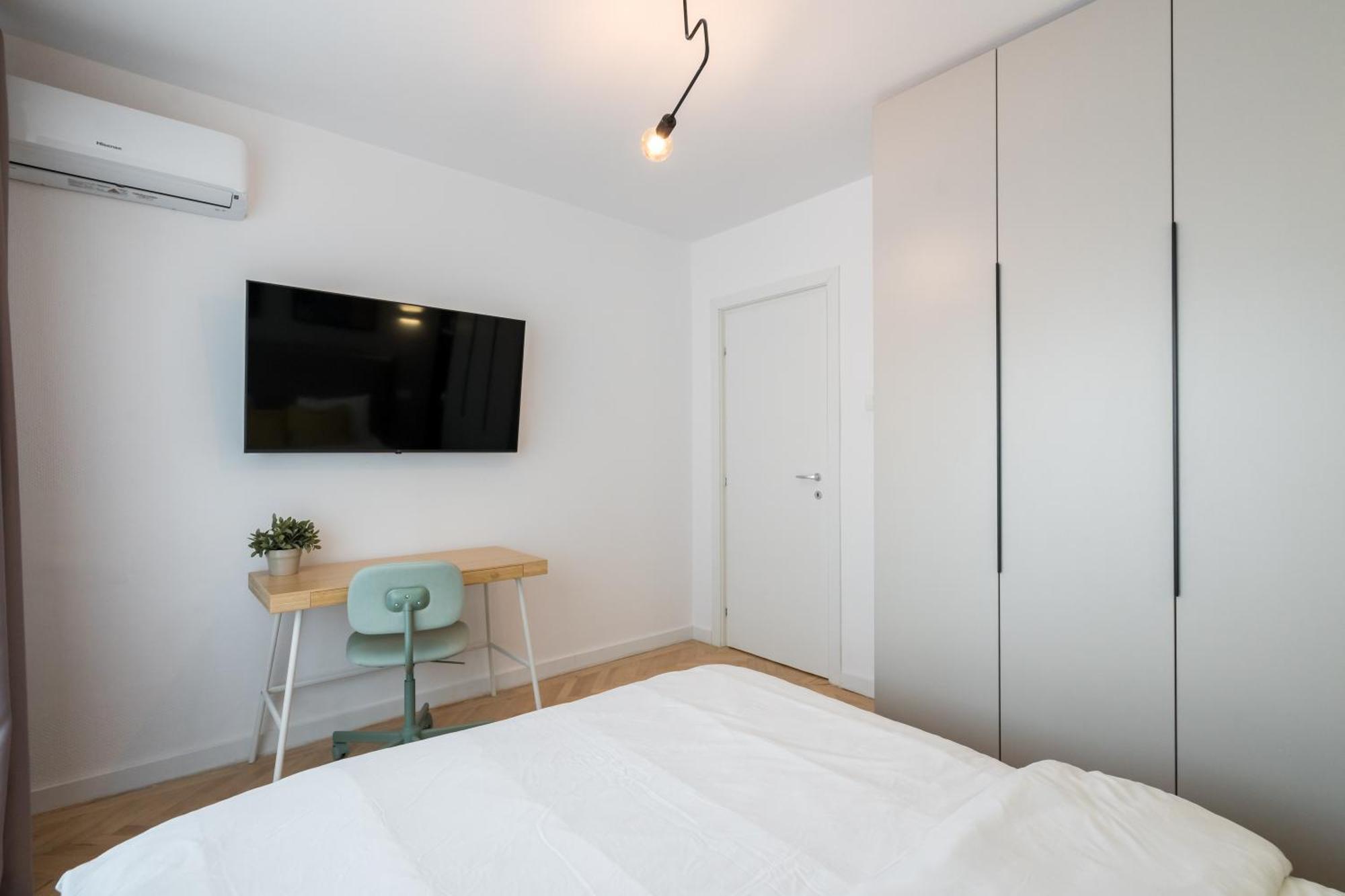 בוקרשט Majestic Downtown Apartment מראה חיצוני תמונה